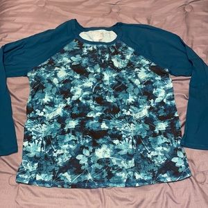 Long sleeve shirt